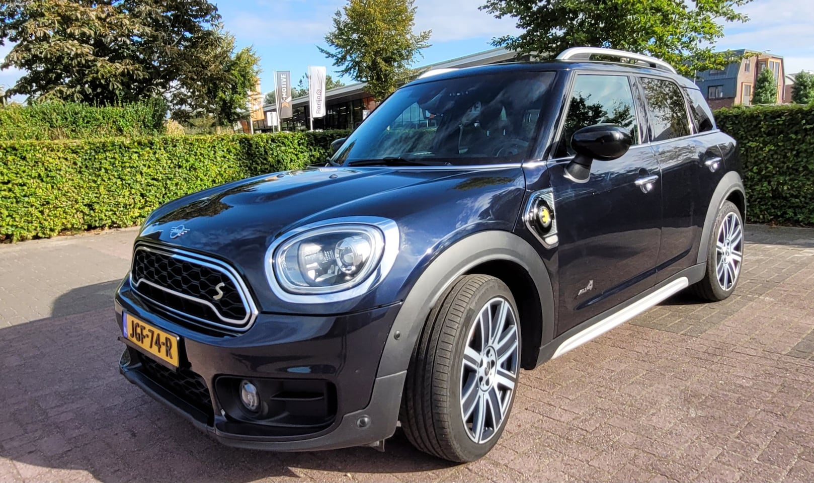 MINI Countryman - 1.5 Cooper ALL4 HYBRIDE/LED/MINI YOURS/CARPLAY   - AutoWereld.nl