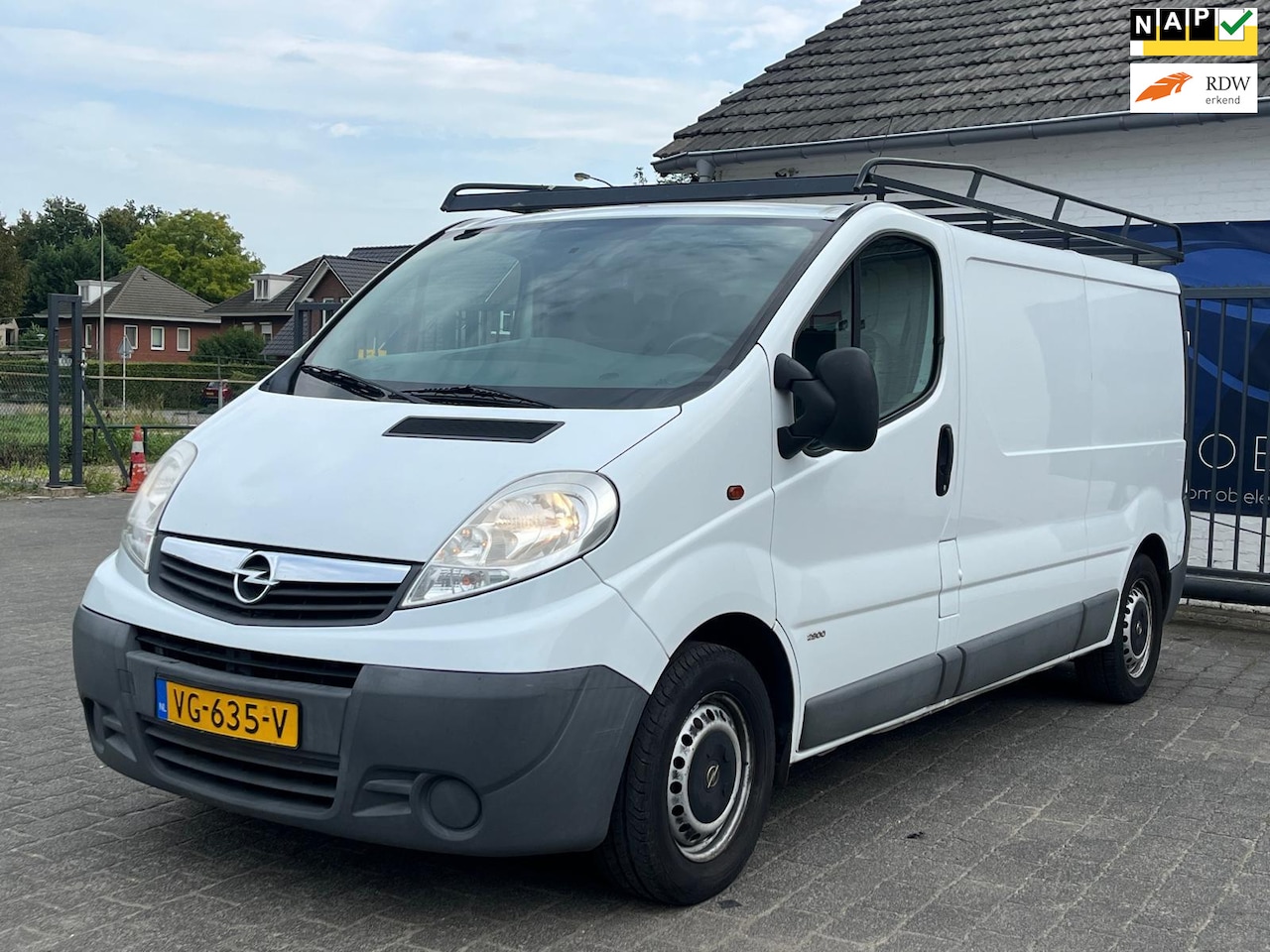 Opel Vivaro - 2.0 CDTI L2H1 EcoFLEX / AIRCO / CRUISE CONTROL / NAP !! - AutoWereld.nl
