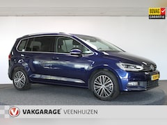 Volkswagen Touran - 1.4 TSI Highline 7p|Rijklaar prijs|Elec. trekhaak|Pano|Camera|