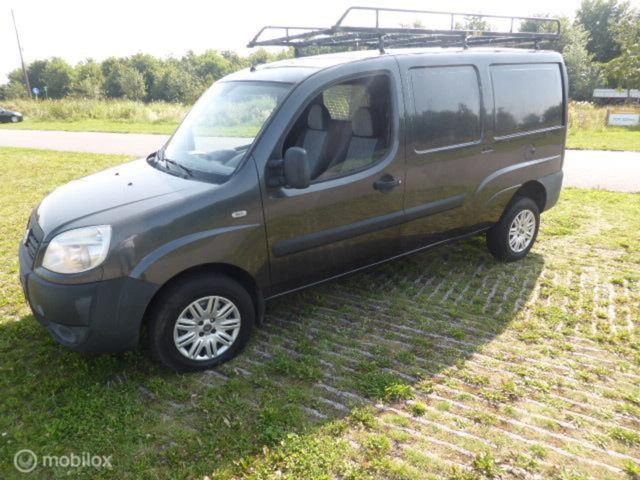 Fiat Doblò Cargo - 1.3 MultiJet Comfort Maxi - AutoWereld.nl