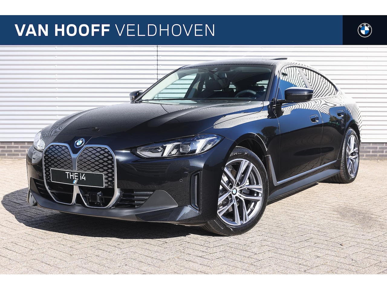 BMW i4 - eDrive35 / Achteruitrijcamera / Active Cruise Control / Comfort Access / Live Cockpit Plus - AutoWereld.nl