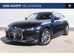 BMW i4 - eDrive35 / Achteruitrijcamera / Active Cruise Control / Comfort Access / Live Cockpit Plus