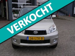 Daihatsu Terios - 1.5 2WD Trophy met climate en cruise control en trekhaak