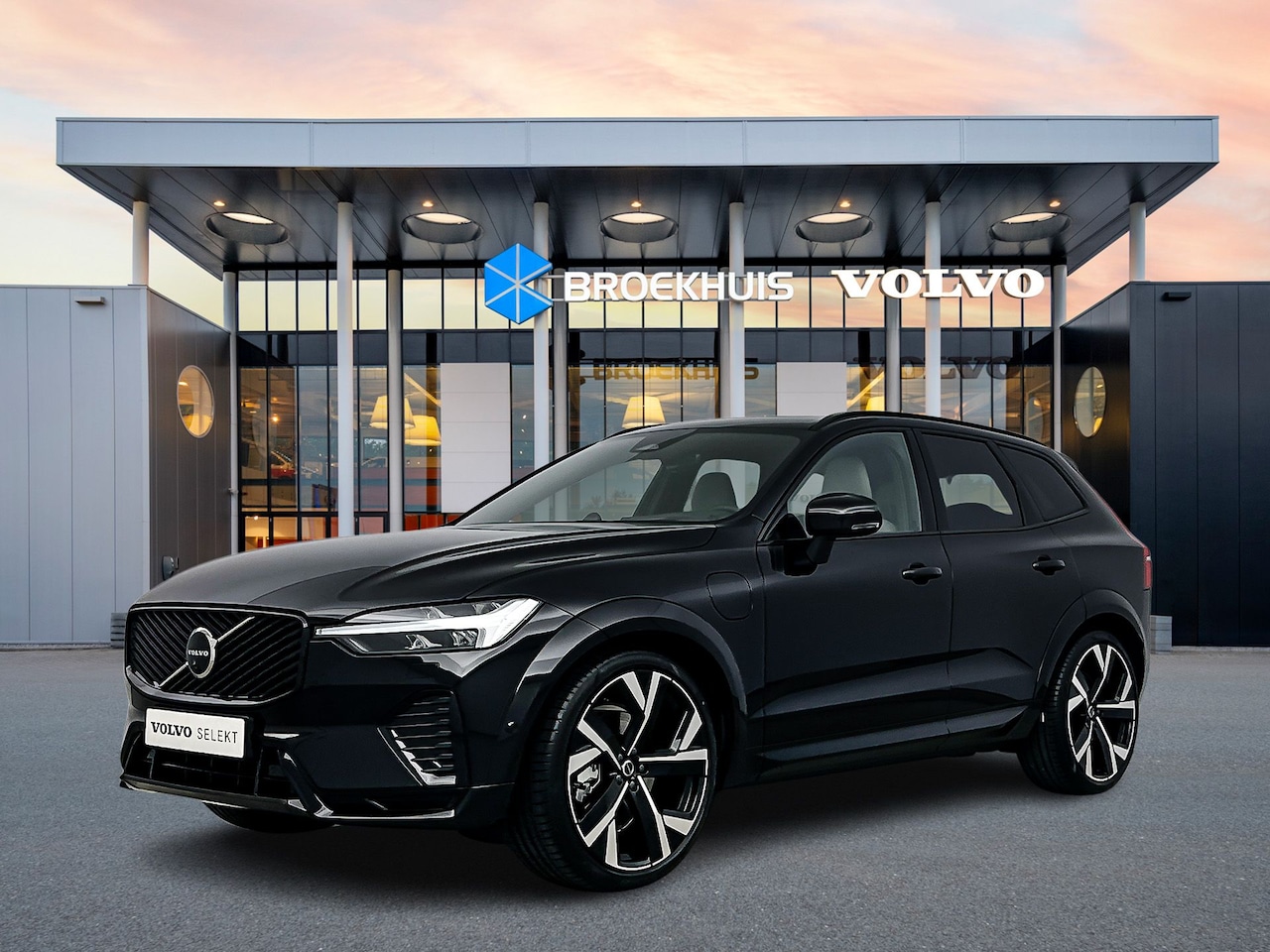 Volvo XC60 - T8 Recharge Ultra Dark | 22" | Luchtvering | Bowers & Wilkins | Getint & Gelamineerd glas - AutoWereld.nl