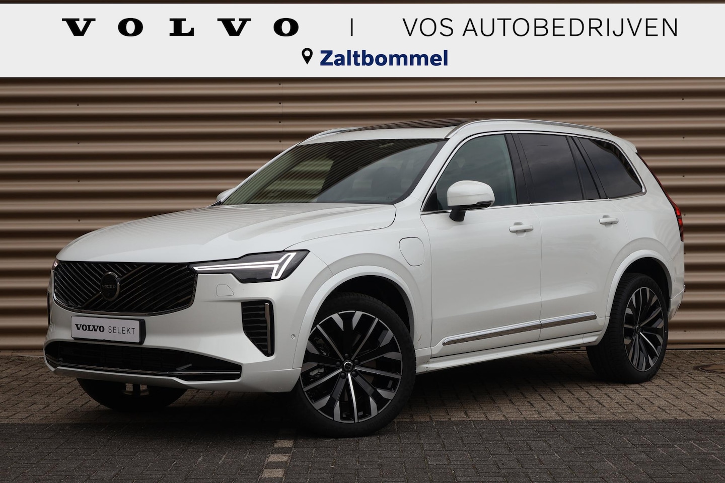 Volvo XC90 - T8 Plug-in hybrid AWD Plus Bright | Panoramadak | 360 Camera | Head-Up Display | Getint gl - AutoWereld.nl