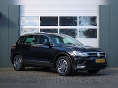 Volkswagen Tiguan - 1.4 TSI ACT Highline 150pk DSG ACC/LaneAssist/Stoelverwarming/PDC/Apple/Android/Navi/Bluet