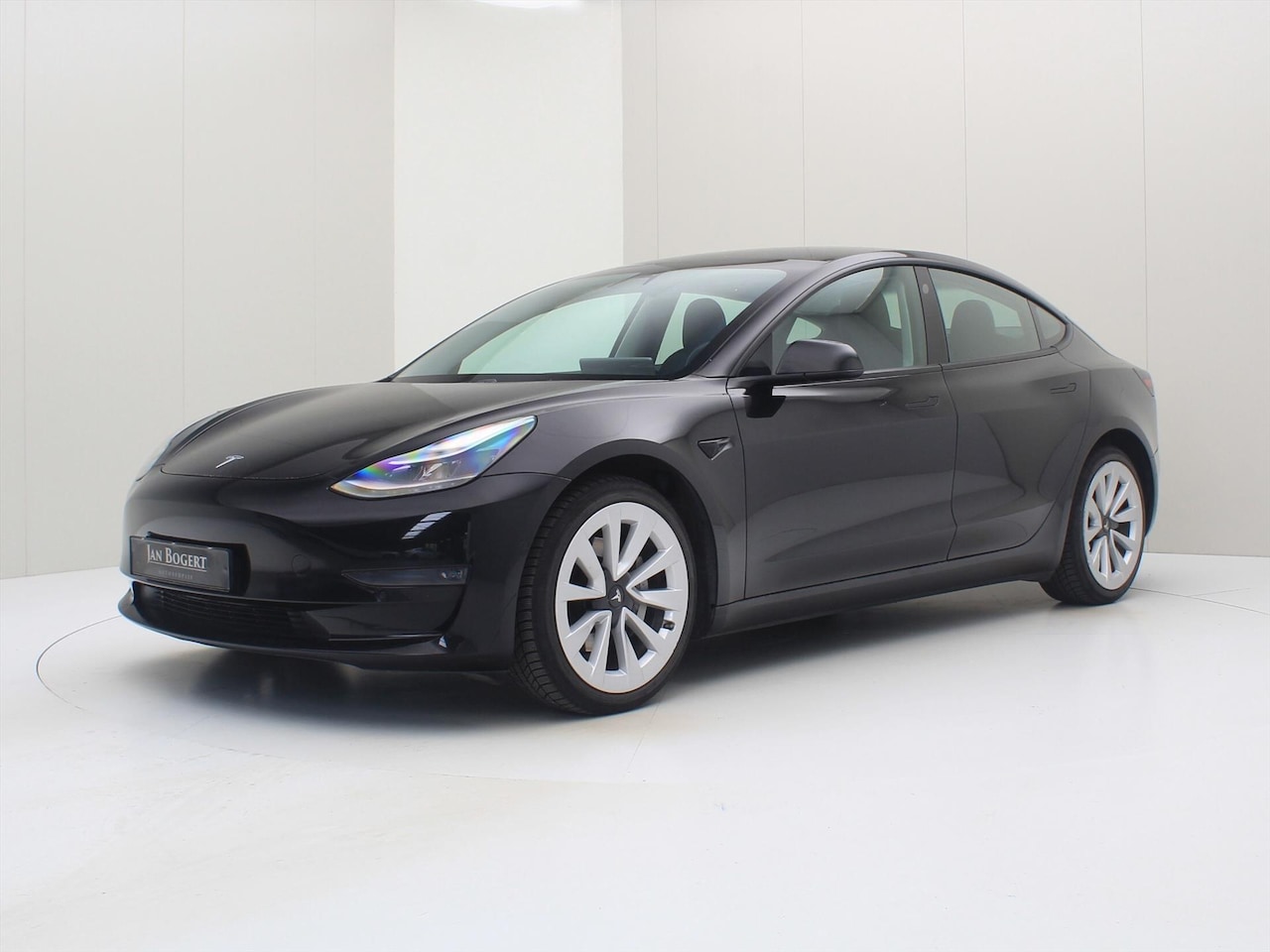 Tesla Model 3 - Long-Range AWD 351pk 75 kWh [ FACELIFT+WARMTEPOMP+AUTOPILOT+620KM WLTP+PREMIUM AUDIO ] - AutoWereld.nl