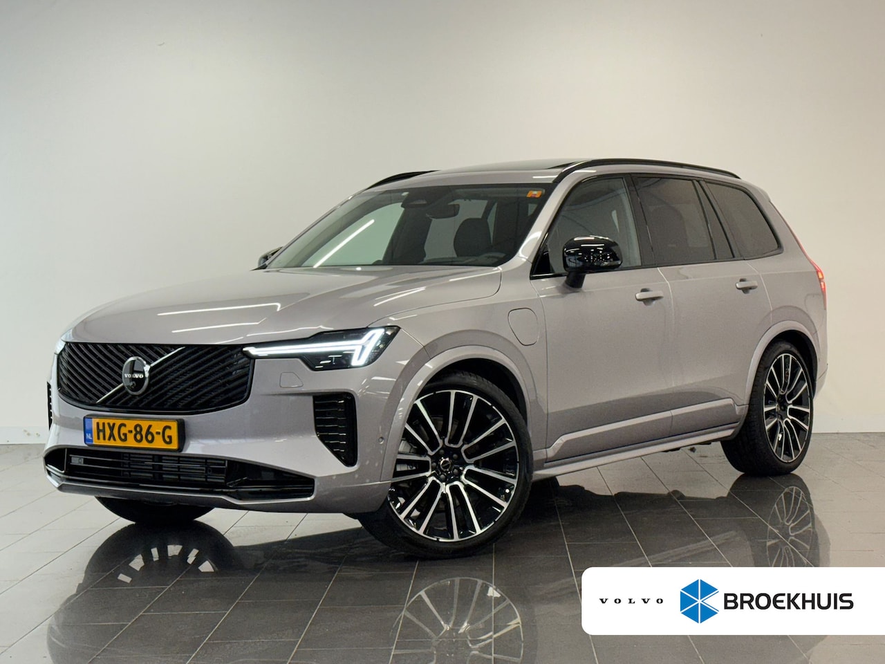 Volvo XC90 - T8 Plug-in hybrid AWD Ultra Dark | Achterbank verwarmd | Alarmsysteem | Apple Carplay/Andr - AutoWereld.nl