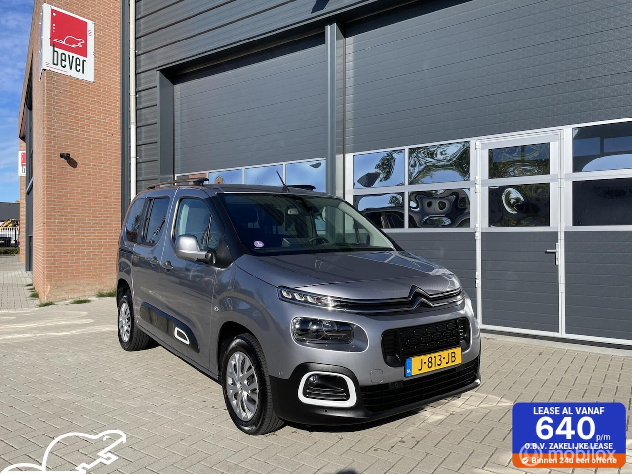 Citroën Berlingo - 1.2 PureTech Feel Rolstoelauto - AutoWereld.nl