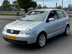 Volkswagen Polo - 1.4-16V 5DR AUT Athene - AIRCO - Cruise Control
