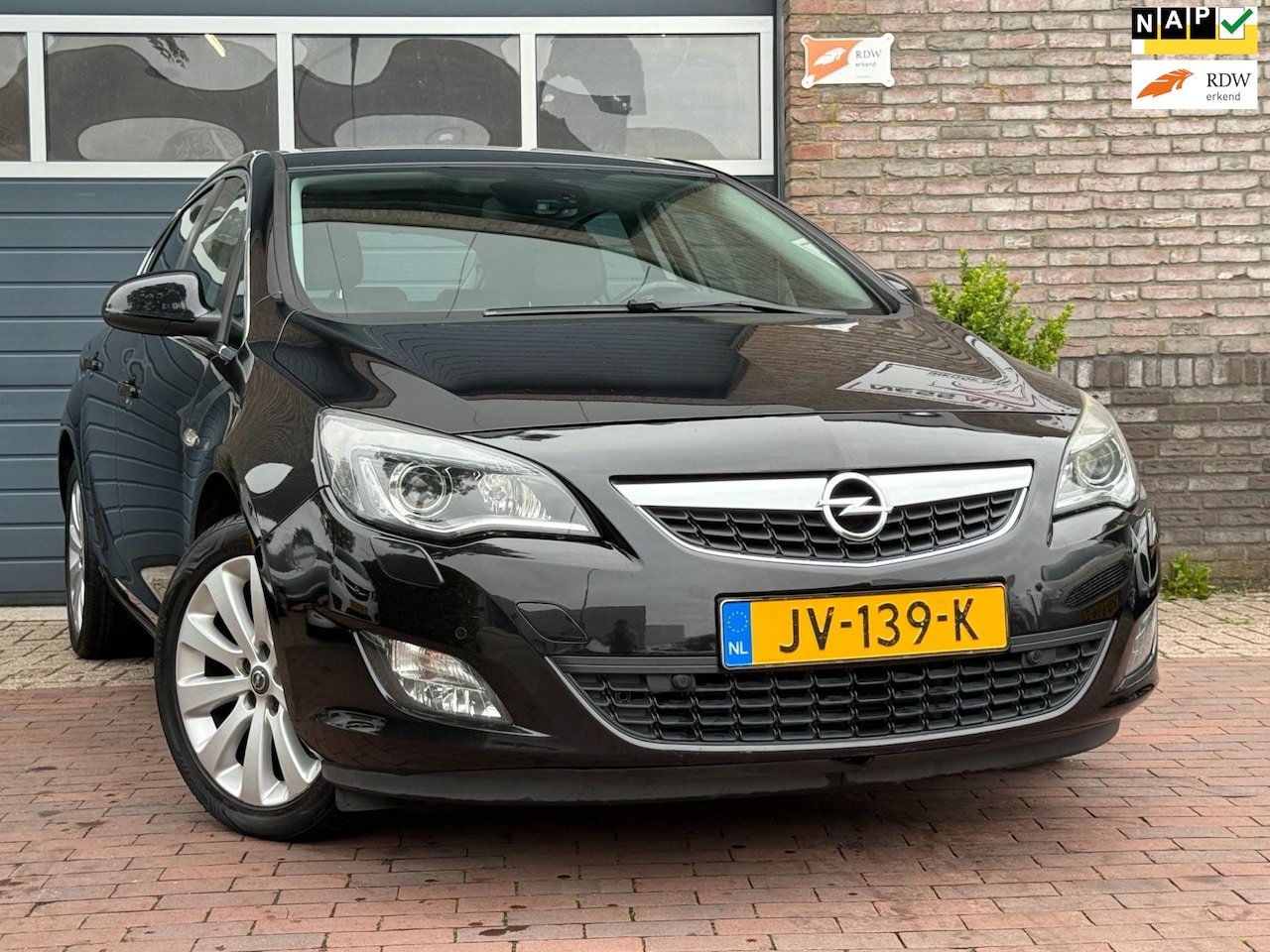 Opel Astra - 1.4 Turbo Sport|Leder|Navi|Climate - AutoWereld.nl