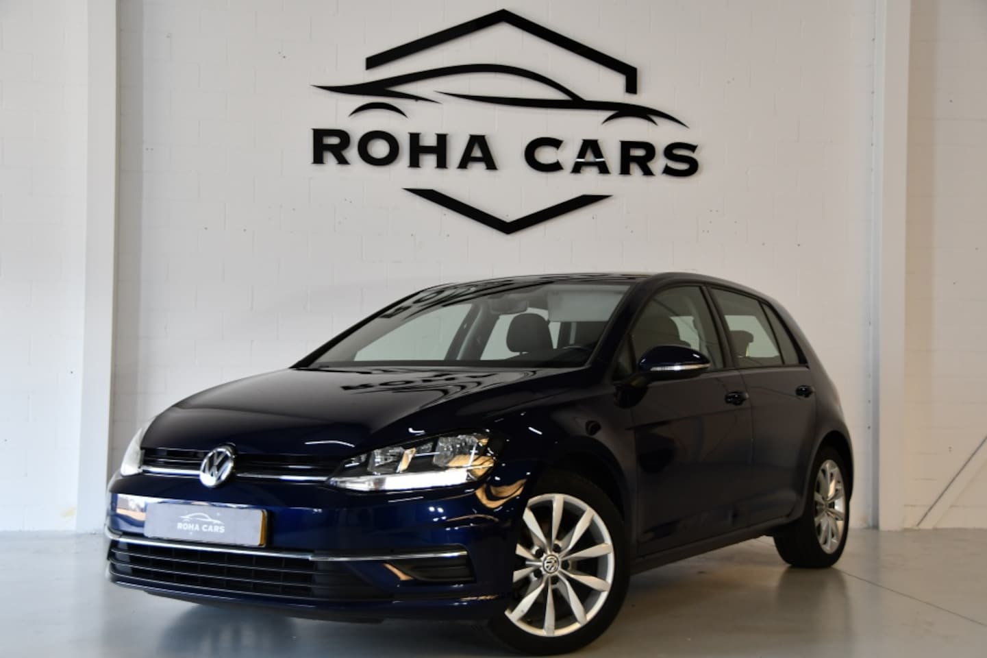 Volkswagen Golf - 1.0 TSI Highline Apple CarPlay - AutoWereld.nl