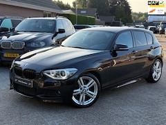 BMW 1-serie - 116i Executive M Sport|Nieuwe Ketting + Klepseals|Navigatie|Climate control|Trekhaak|Cruis
