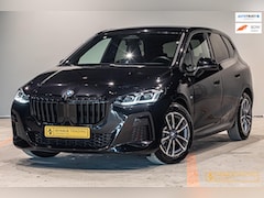 BMW 2-serie Active Tourer - 218i|M-sport|Trekhaak|E-stoel|Cam