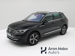 Volkswagen Tiguan - 1.5 TSI Elegance Camera, Trekhaak, Carplay, Sfeerverlichting