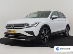 Volkswagen Tiguan - 1.4 TSI eHybrid Business+ 245pk Dodehoekdetectie | Park assist | Camera achter | Matrix ko