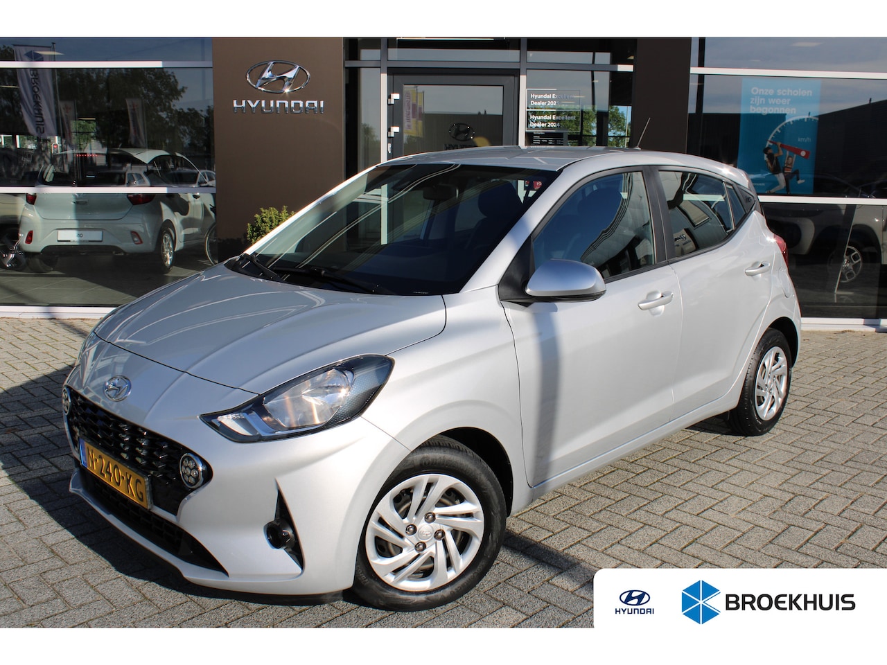 Hyundai i10 - 1.0 Comfort 5-zits | Lane Assist | Cruise Control | DAB ontvanger | - AutoWereld.nl