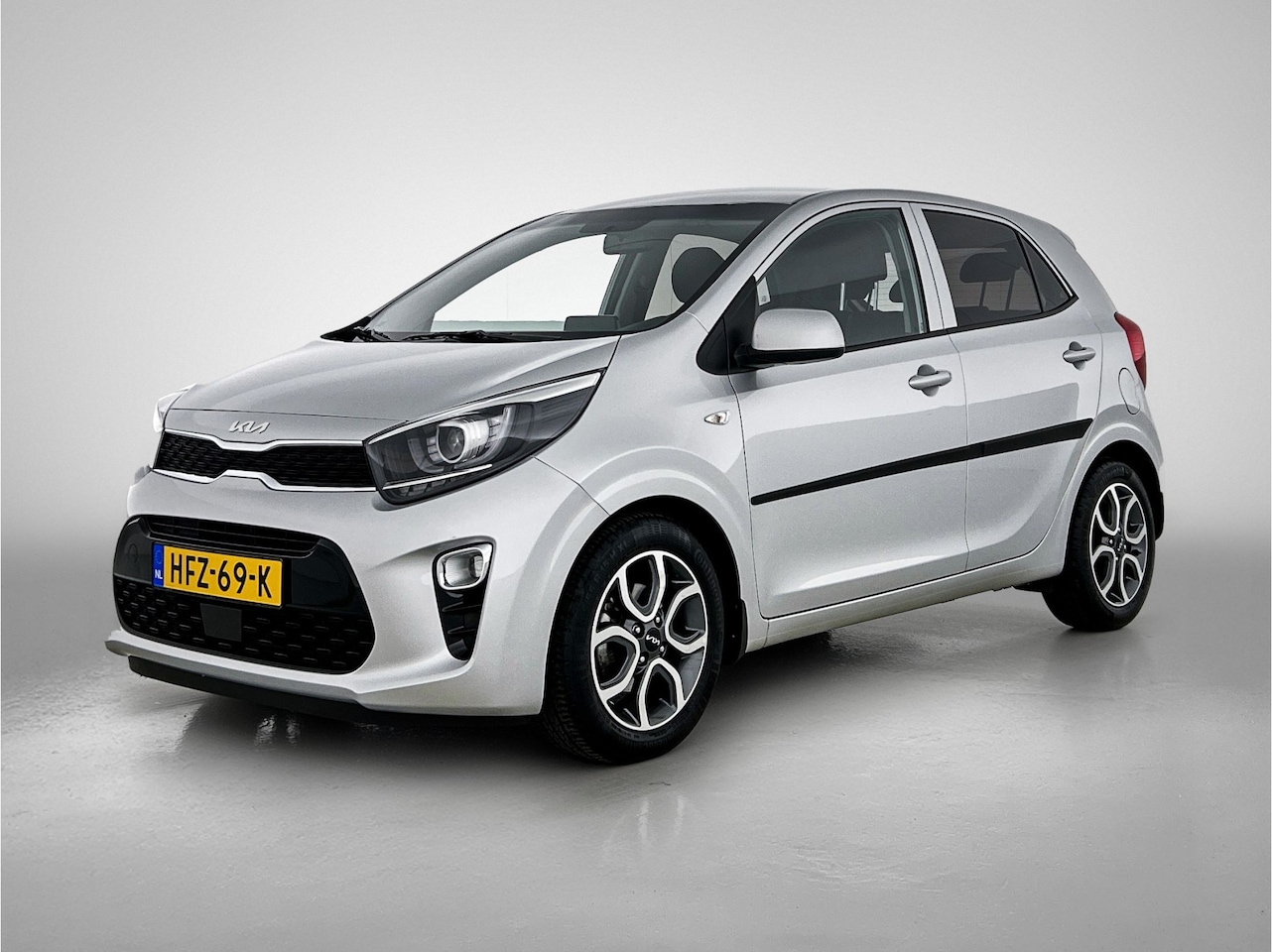 Kia Picanto - 1.2 84pk 4 cilinder | verwarmd stuur en stoelen | Navigatie - AutoWereld.nl