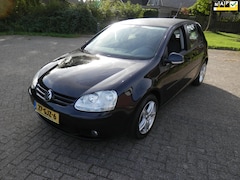 Volkswagen Golf - 1.4 TSI Trendline air co navi geen riem maar keing
