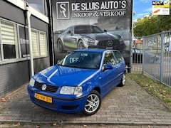 Volkswagen Polo - 1.4