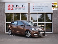 Hyundai i20 - 1.2 HP i-Motion Premium Vol Opties eerste eigenaar Weinig km Carpass