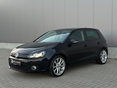 Volkswagen Golf - 1.4 TSI Highline | Xenon | Leer | Cruise | Stoelverw | Afn. Trekhaak | PDC |