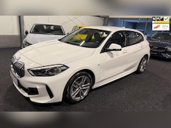 BMW 1-serie - 120i M Sport Virtueel Display, Navi, Apple Carplay