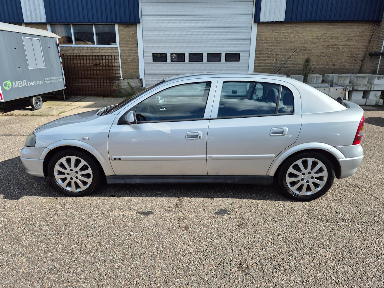 Opel Astra - 1.8-16V Sport Edition II 1.8-16V Sport Edition II/ nieuwstaat - AutoWereld.nl