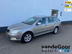 Skoda Octavia Combi - 1.4 TSI Elegance, '10, airco, cruise controle, trekhaak, pdc