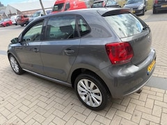Volkswagen Polo - 1.2 TSI Highline / Klimate Control ? Stoelverwarming