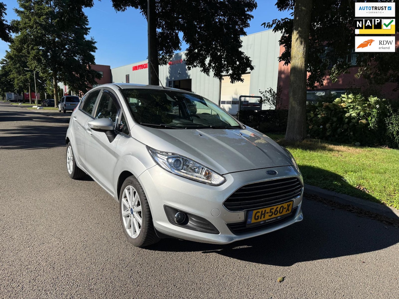 Ford Fiesta - 1.0 EcoBoost Titanium 93000 KM NAP 5 DRS - AutoWereld.nl