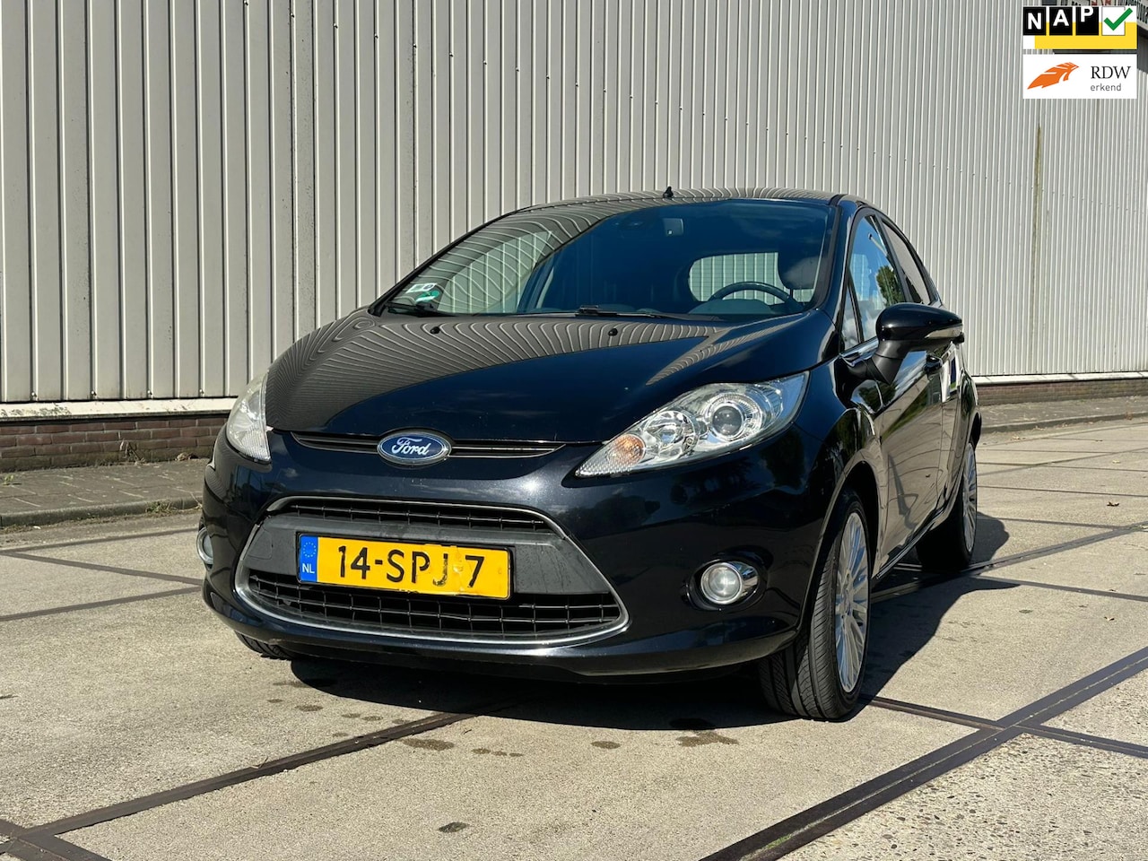 Ford Fiesta - 1.25 Titanium 2011 5drs Airco/Cruise/APK - AutoWereld.nl