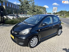 Toyota Aygo - 1.0-12V Access 2010 AIRCO NETTE auto