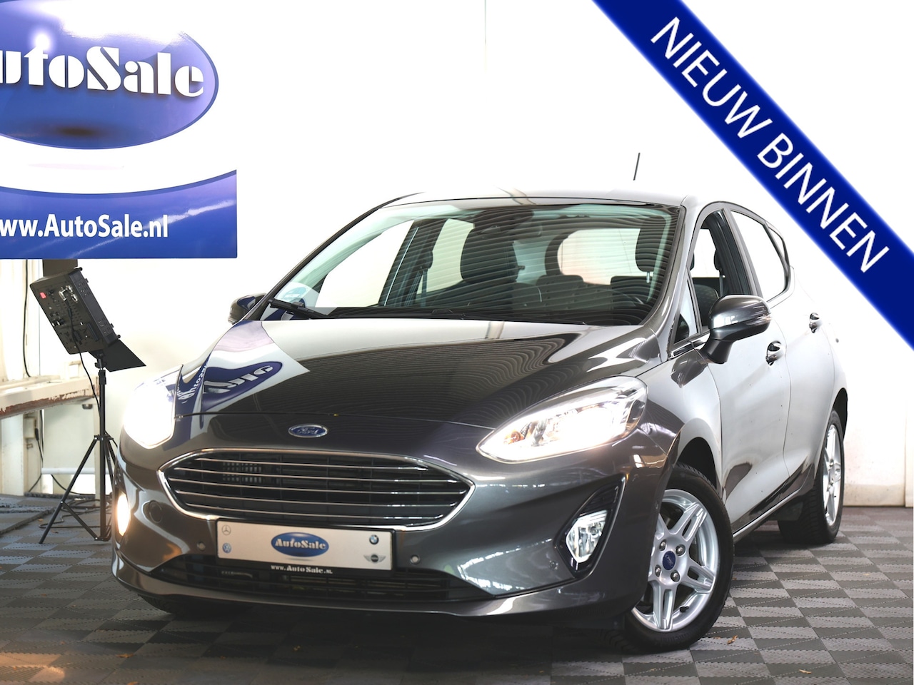 Ford Fiesta - 1.0 EcoBoost Titanium Airco Carplay Camera Stoel+StuurVW PARKass. '18 - AutoWereld.nl