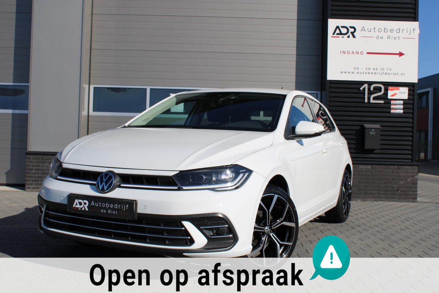 Volkswagen Polo - 1.0 TSI highline / NAVI / PDC V+A / 18'' / IQ LICHTEN / VIRTUAL / VOL - AutoWereld.nl