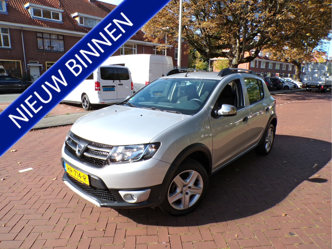 Dacia Sandero Stepway - 0.9 TCe Lauréate NL AUTO ORG KM NAP..... - AutoWereld.nl