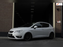 SEAT Ibiza - 1.0 TSI FR 116PK |Pano|CarPlay|Xenon|Camera|Alcantara|