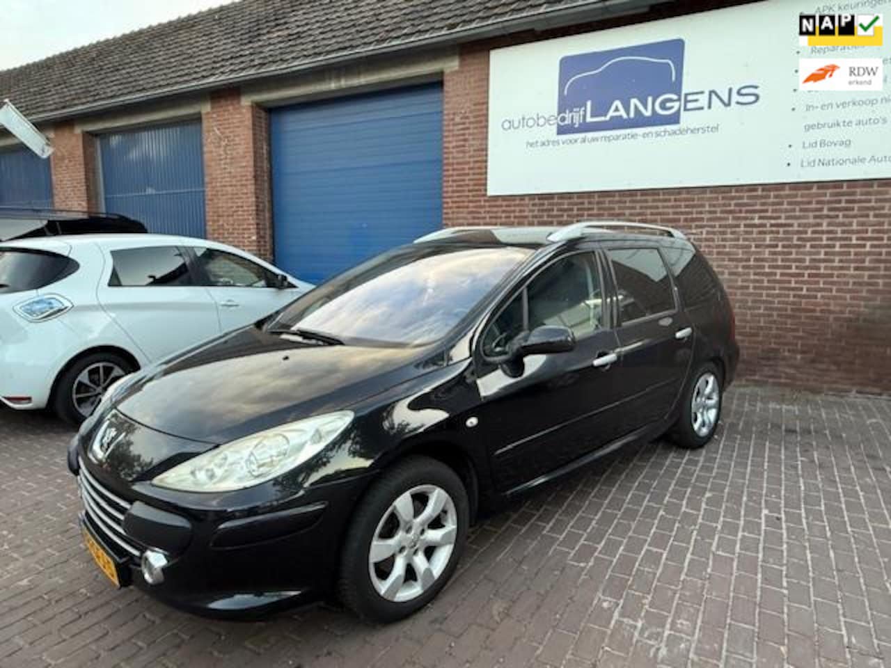 Peugeot 307 SW - 2.0-16V Premium 2.0-16V Premium - AutoWereld.nl