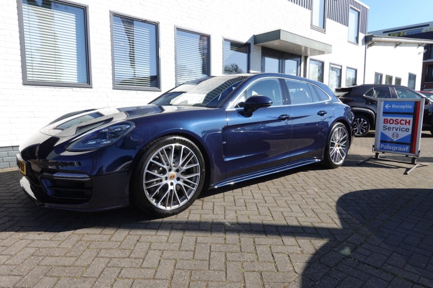 Porsche Panamera Sport Turismo - 2.9 4 E-HYBRID Platinum Sport Chrono Full Loaded - AutoWereld.nl