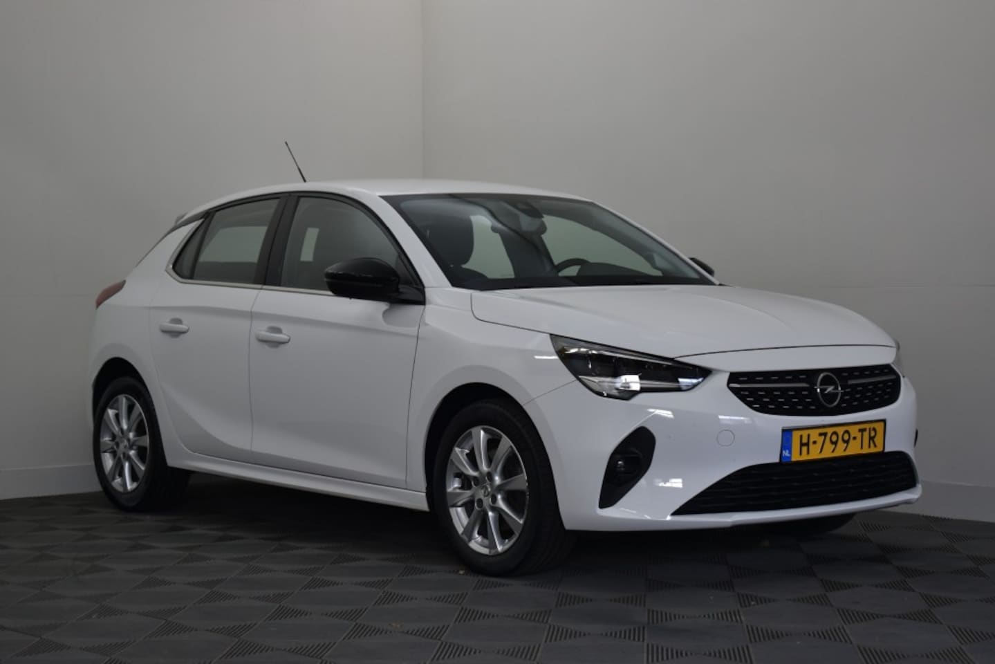 Opel Corsa - 1.2 Elegance 1.2 102PK ELEGANCE 5-DRS - AutoWereld.nl