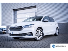 Skoda Fabia - | Achteruitrijcamera | Cruise control adaptief