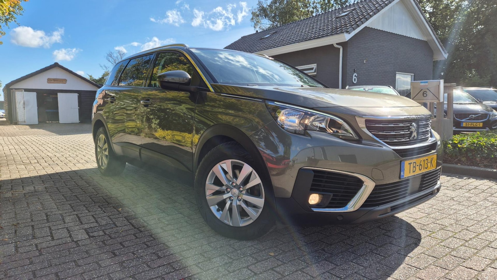 Peugeot 5008 - 1.6 BlueHDI Blue Lease Executive-euro 6-7pers-2018 - AutoWereld.nl