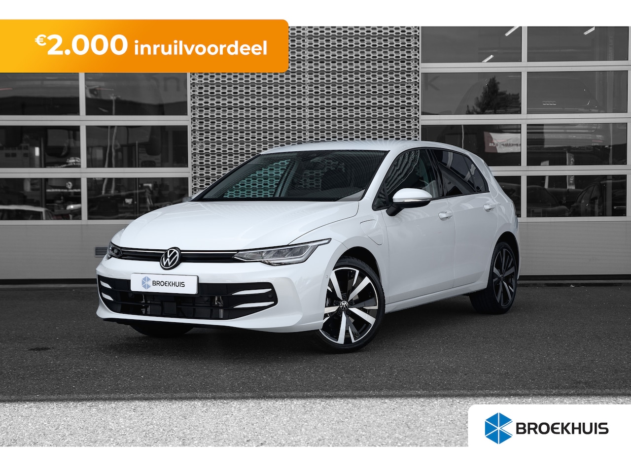 Volkswagen Golf - Life Edition eHybrid Inclusief €2000,- inruilvoordeel | 'App-Connect' draadloze smartphone - AutoWereld.nl