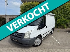 Ford Transit - 260S 2.2 TDCI 1E EIGENAAR 2010 NAP APK ORIGNEEL NEDERLANDS AIRCO 3 STOELEN IMPERIAAL ELEKT