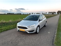 Ford Focus - 1.0 Trend Edition in zeer goede staat met Navigatie