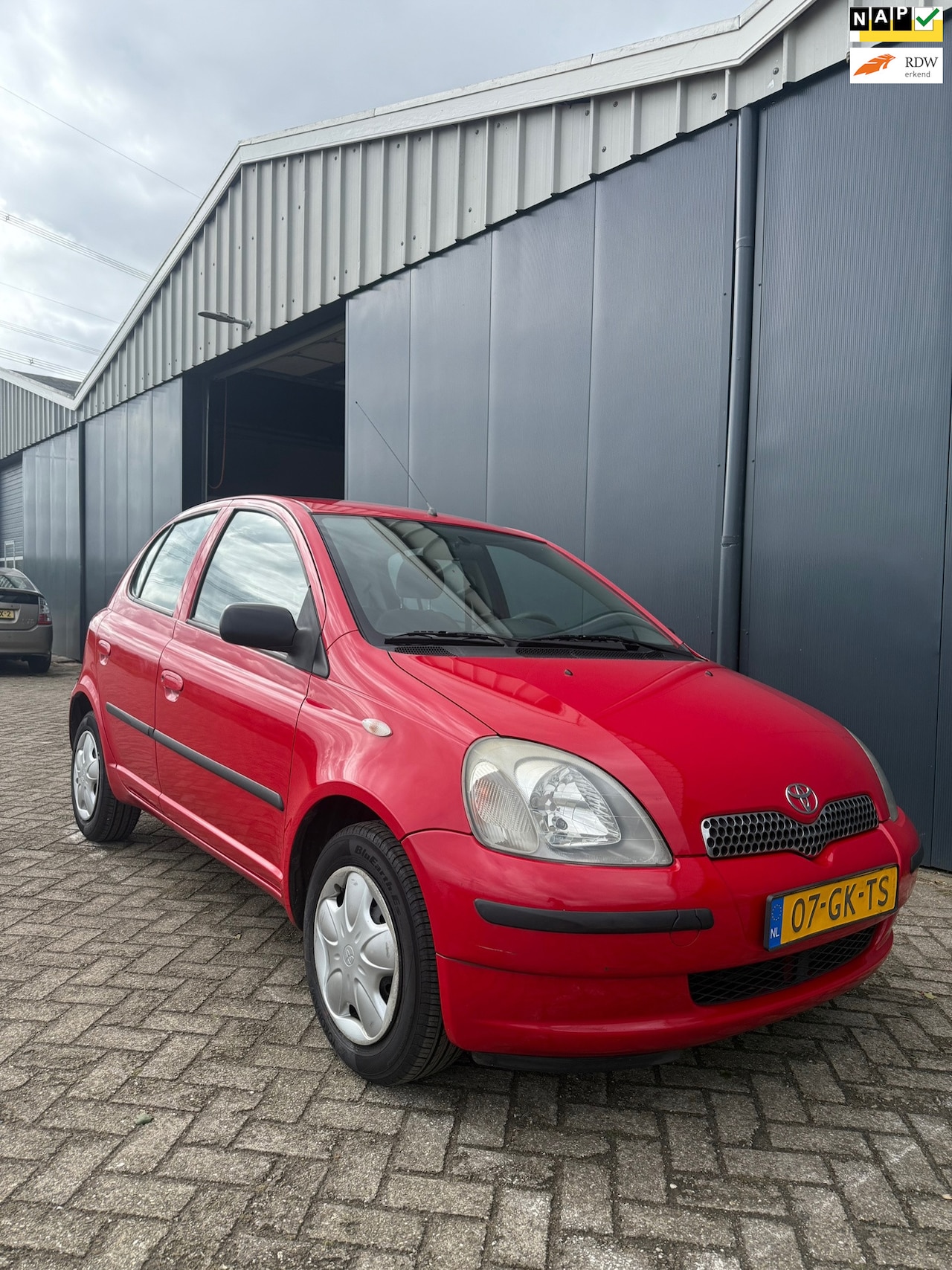 Toyota Yaris - 1.3-16V VVT-i Sol 1.3-16V VVT-i Sol - AutoWereld.nl