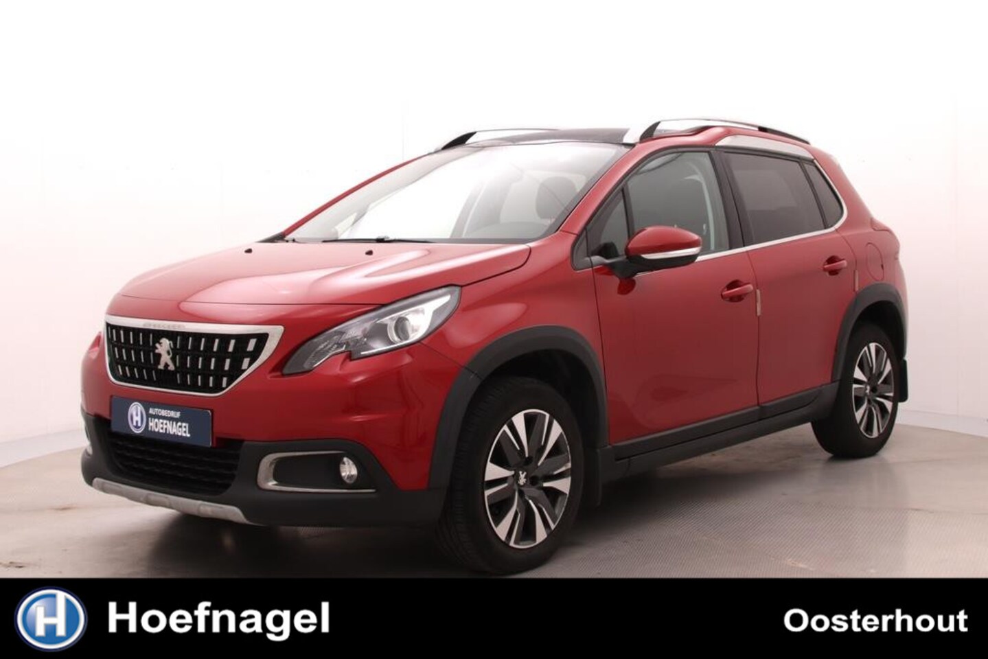Peugeot 2008 - 1.2 PureTech Blue Lease Allure | Panoramadak | Camera | Apple CarPlay | Cruise Control | C - AutoWereld.nl