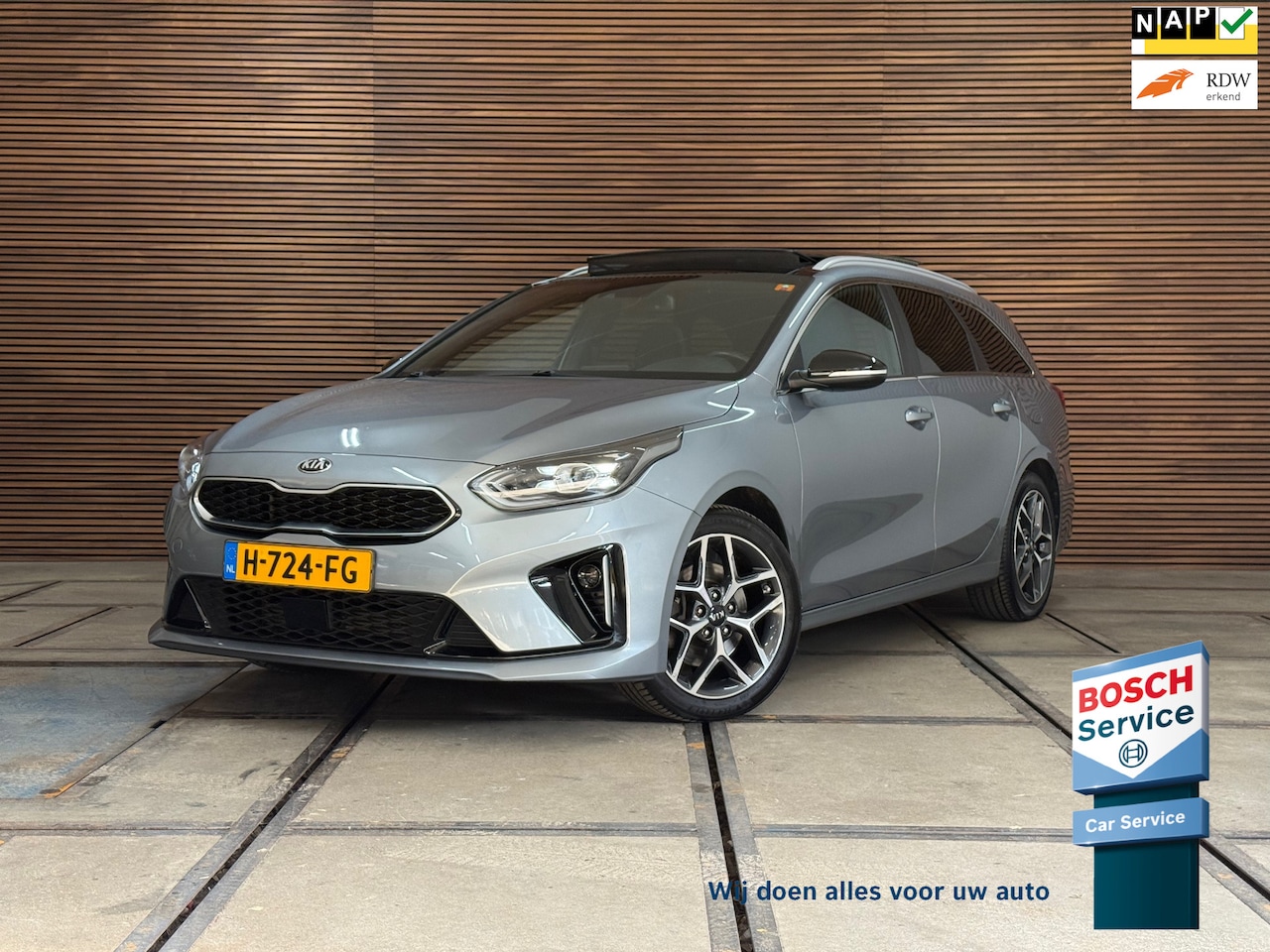 Kia Cee'd Sportswagon - Ceed 1.4 T-GDi GT-Line | Pano | Camera | LED | Trekhaak afn.| Winterpakket | Climate | - AutoWereld.nl