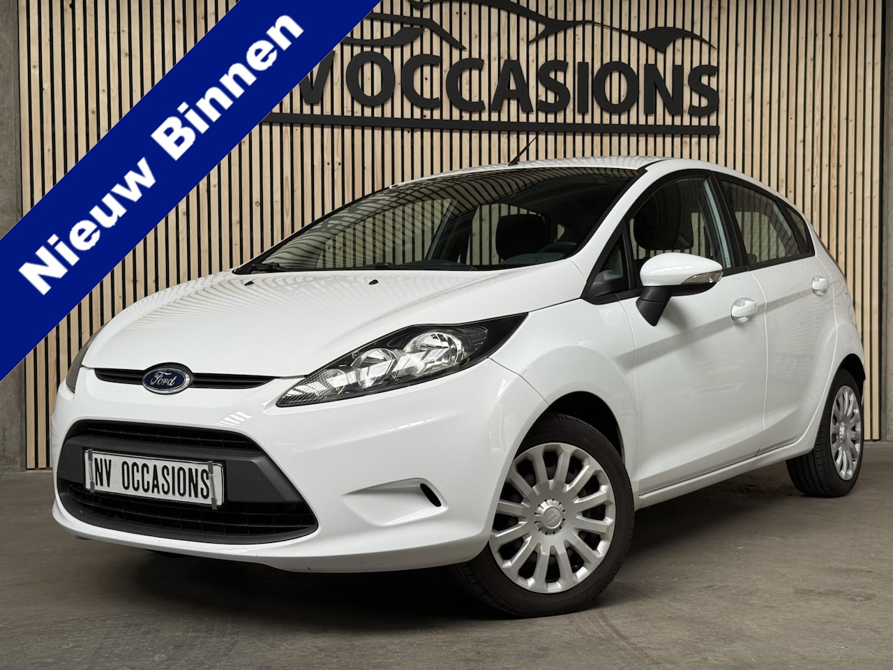 Ford Fiesta - 1.25 Ghia AIRCO/ELEKR/CENTV/MFS!! - AutoWereld.nl