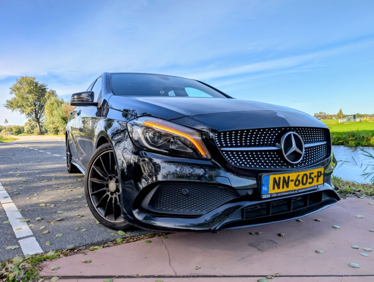 Mercedes-Benz A-klasse - 160 AMG Night Edition A180 - AutoWereld.nl